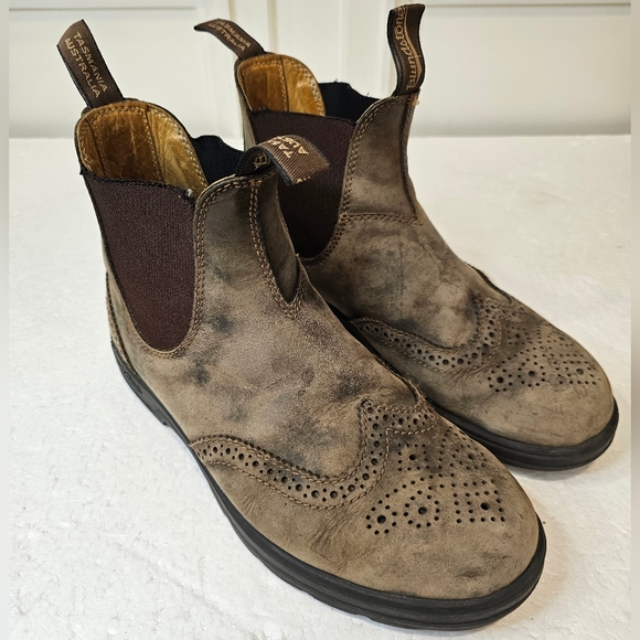 Blundstone Other - Blundstone Chelsea Brogue  in Rustic Brown